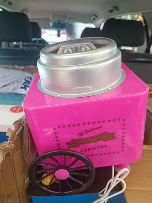 Уред за захарен памук