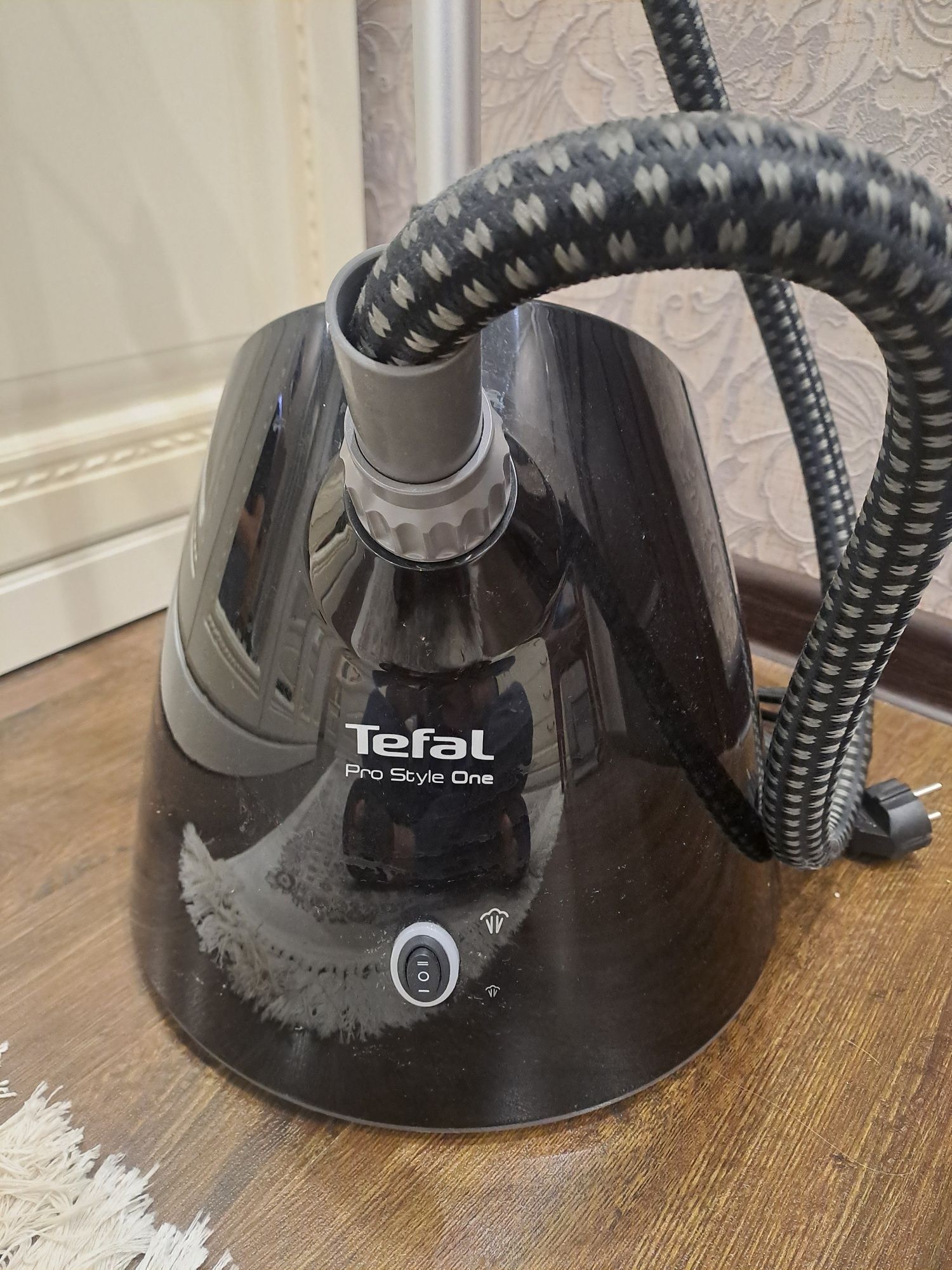 Продам отпариватель Tefal НОВЫЙ