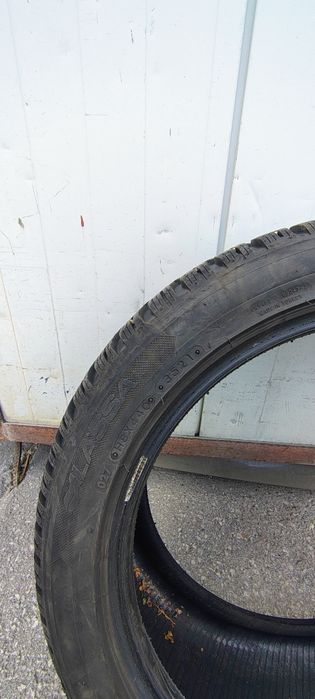 Гуми зимни Lassa Snoways 225/45 R17 94V