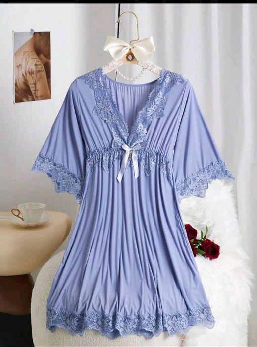 Дамска дантелена нощница