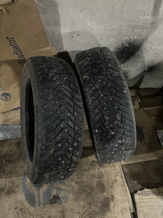 2 резины yokohama 195/65/15