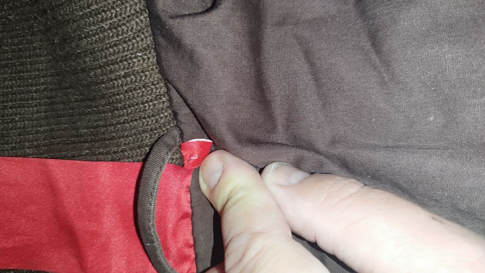 De vânzare GEACĂ BĂRBAȚI măr.L. matlasată