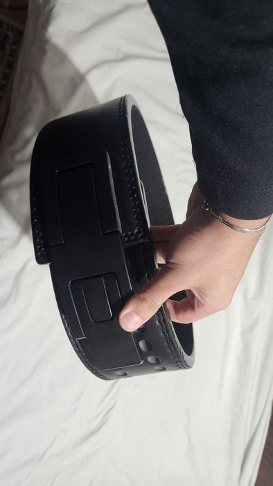 Дебел кожен колан за вдигане на тежести