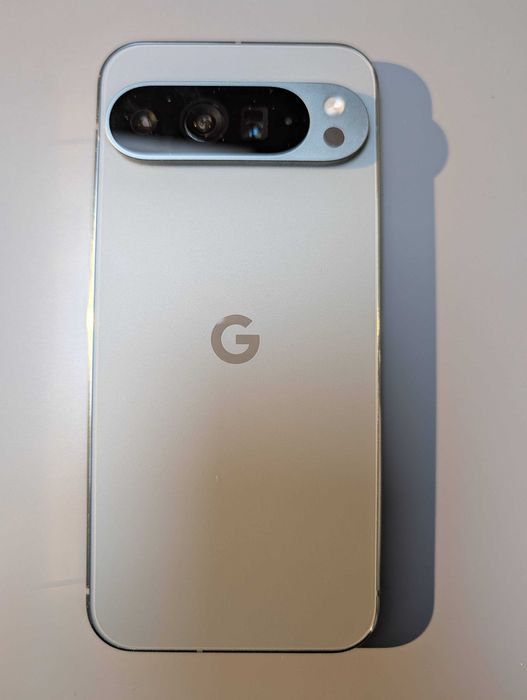 Pixel 9 Pro XL 128GB Hazel impecabil | Garanție | Husa Google si folie