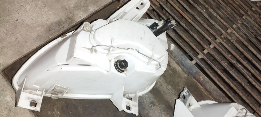 Продам фары Газель