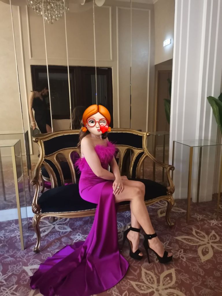 Rochie seara roz evenimente