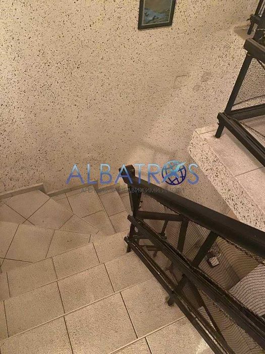 Продава се Двустаен апартамент в Варна, Колхозен пазар - 110 кв.м за 1000 €/кв.м - Снимка #6