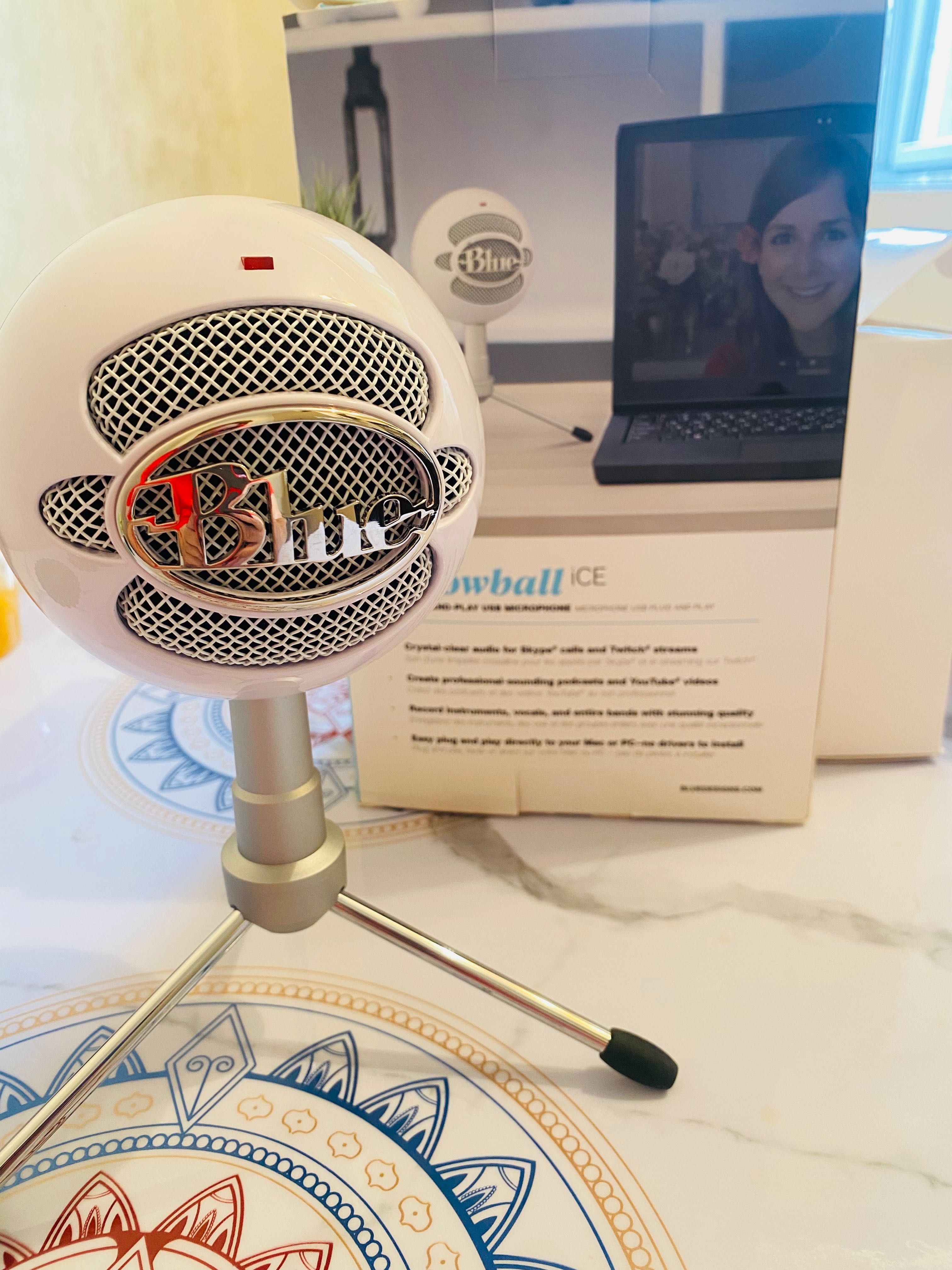 Срочно продам usb микрофон Snowball ice blue