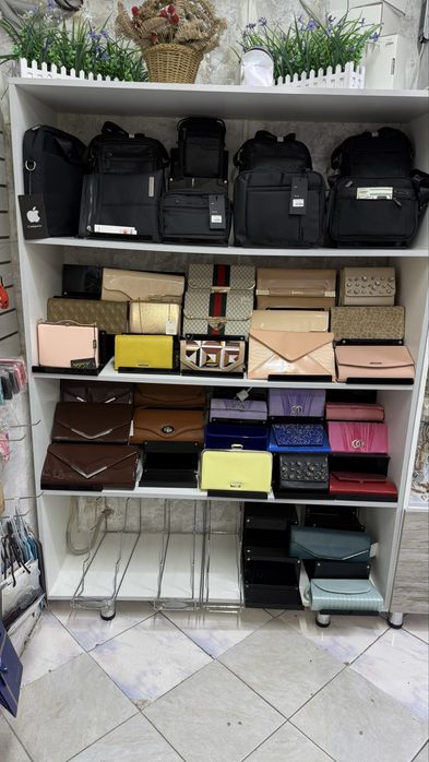 Витрины разные  хорошие