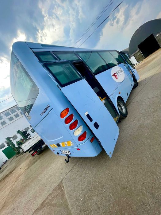 De vânzare autobuz Isuzu