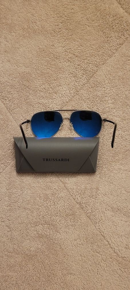 Мъжки слънчеви очила TRUSSARDI
