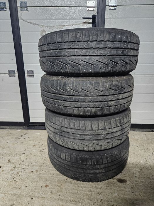 Cauciucuri de Iarna Pirelli 225/55 R17