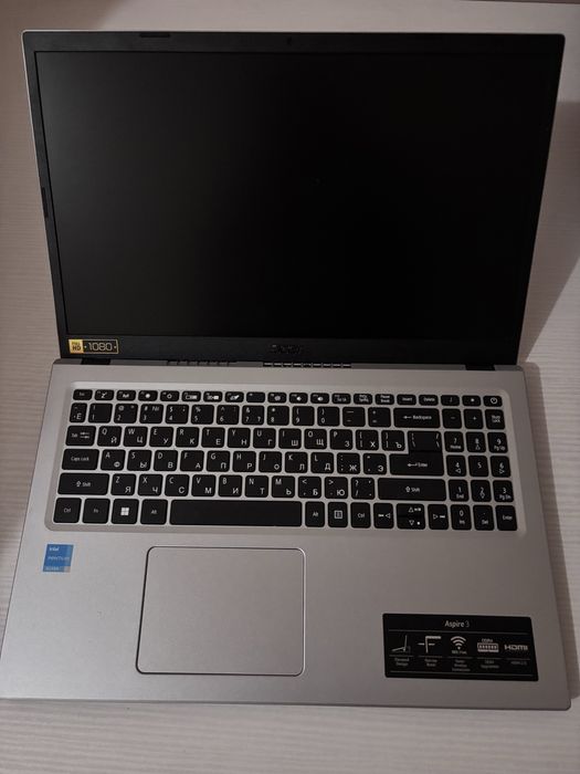 Ноутбук Aser aspire 3