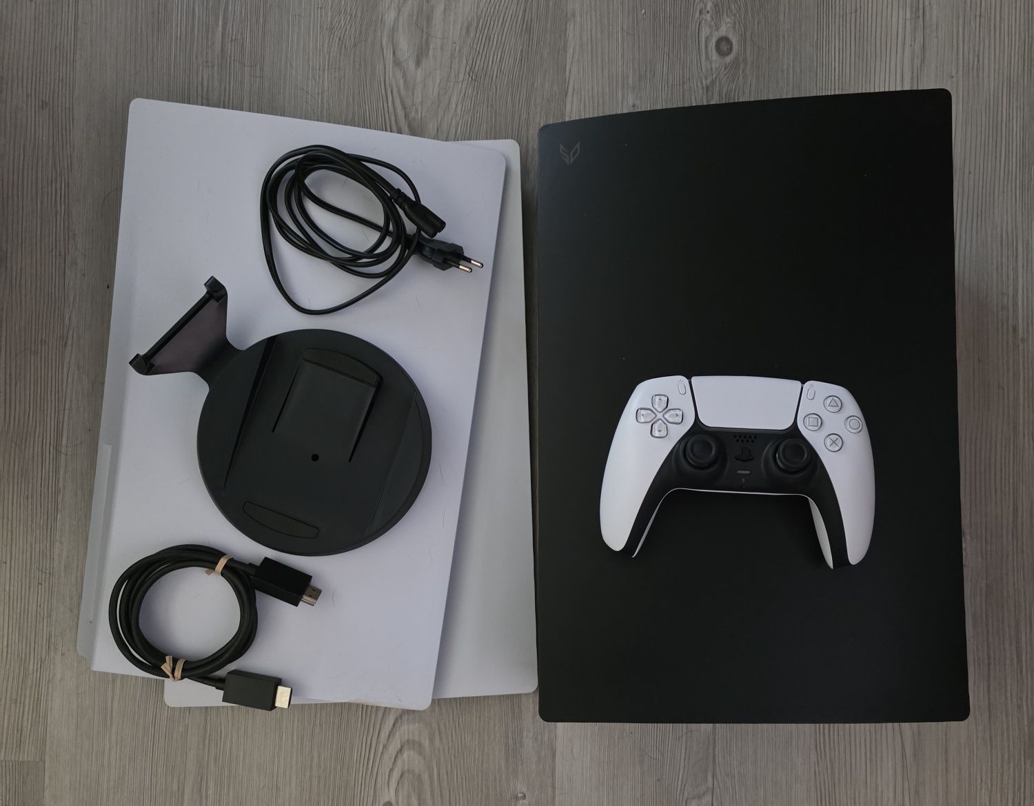 Playstation 5 disk CFI-1216A Остатъчна гаранция.