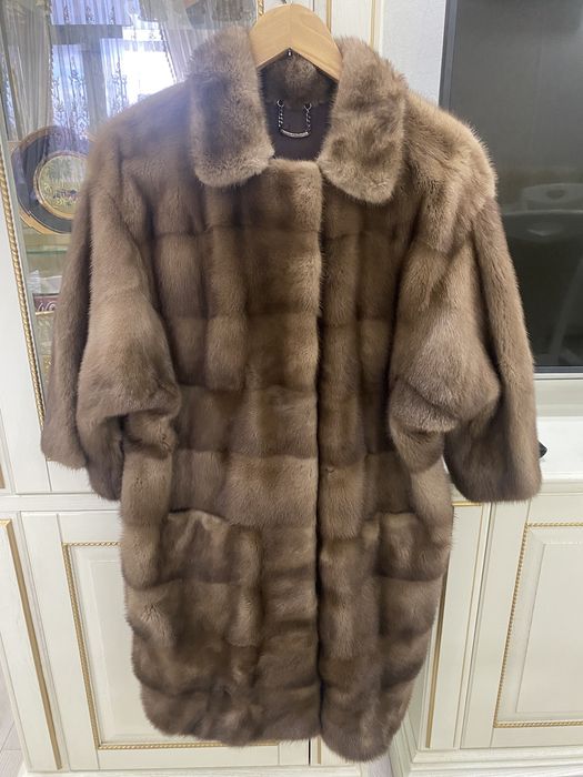 Продам норковую шубу