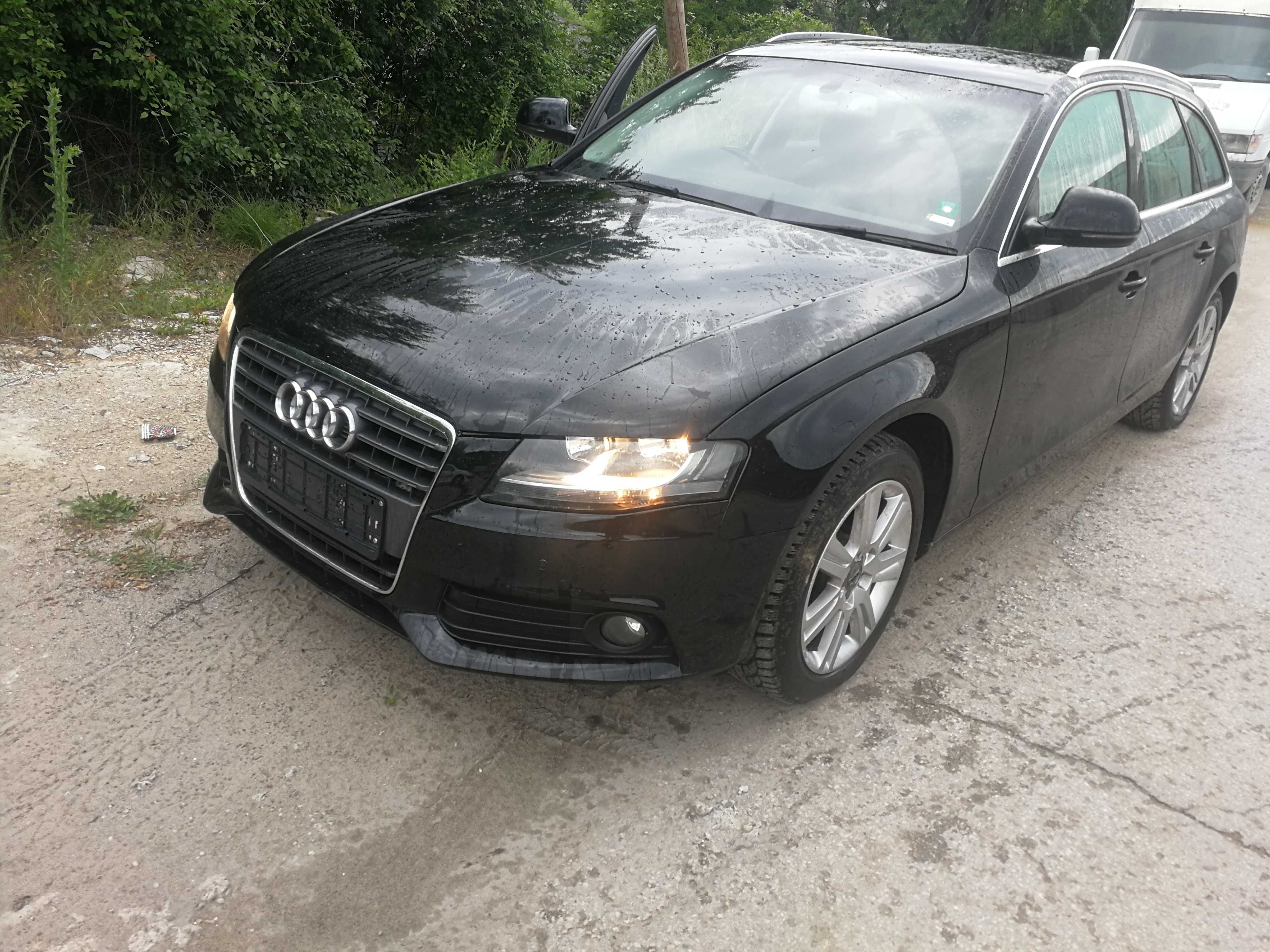 Ауди а4 b8 2.0tdi 143k на части