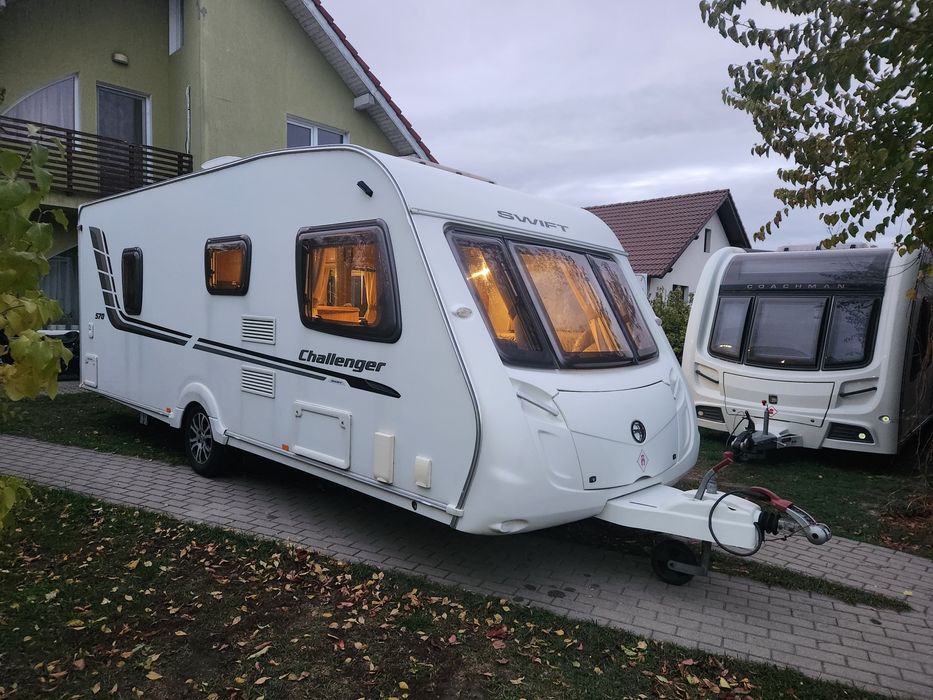 Rulota Swift Challenger,Matrimonial,Mover,Cort Aer,4-5pers,Dus separat