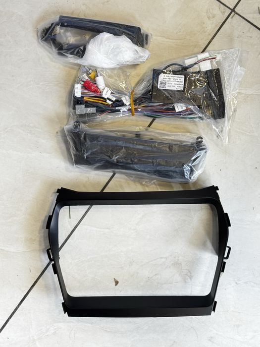 Teyes monitor uchun ramka hunday santafe 2012+