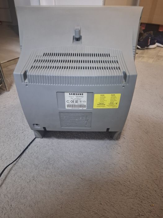 Televizor Samsung cu tub diagonala 51 cm model CZ-20F32Z
