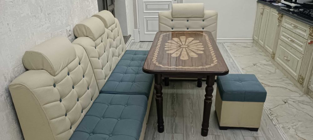 Продаётся кухонная мебель