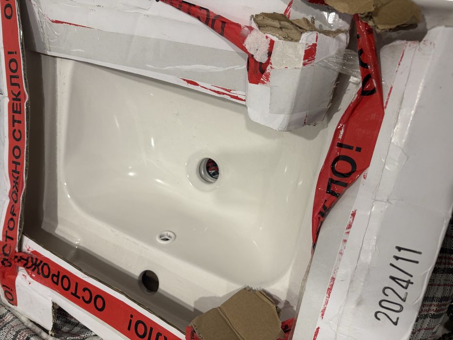 Раковина новая не пользовались