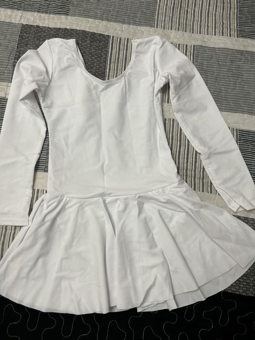 Продам танцевальный гимнастический купальник