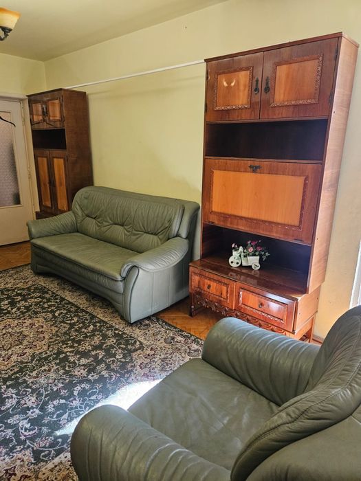 Inchiriez apartament 4 camere