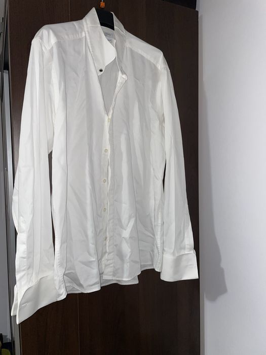 Costum + camasi cadou