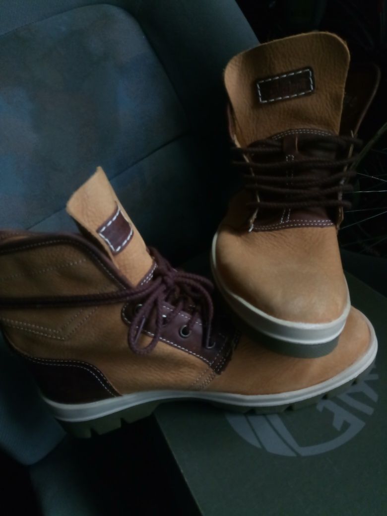 Унисекс зимни боти timberland