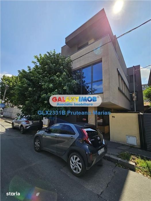 Vanzare cladire Birouri situata in apropriere de rond Alba Iulia