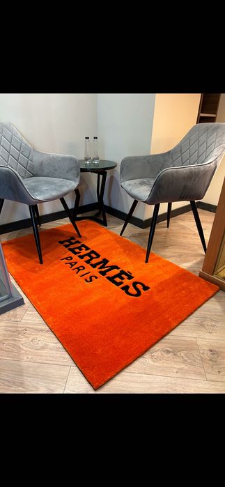 Ръчно правен килим