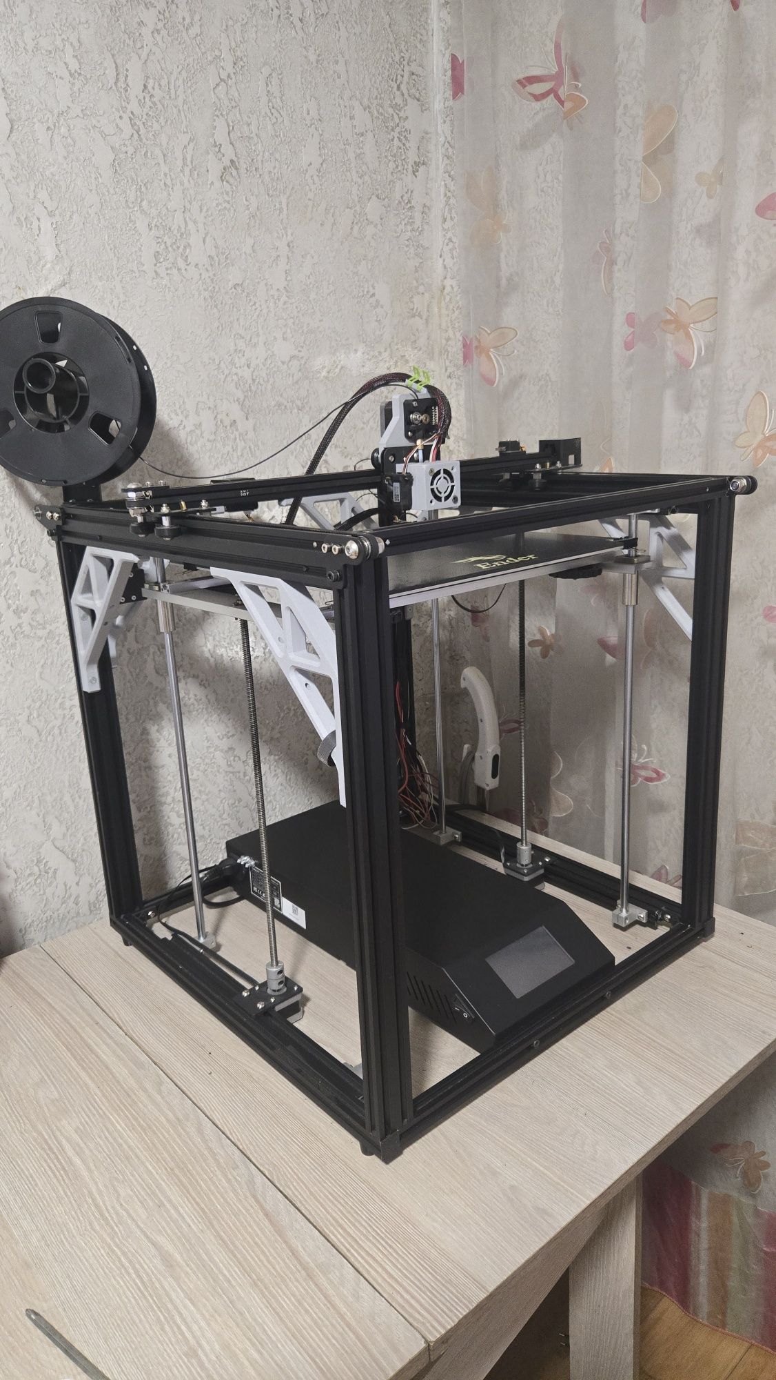 3d принтер. Creality Ender 5 plus