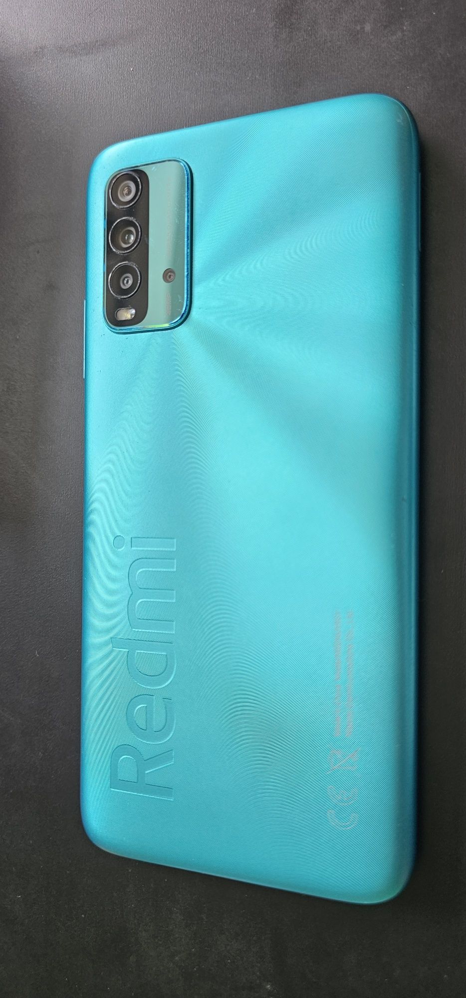 Продавам Xiaomi Redmi 9T в много добро състояние