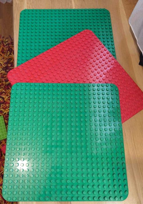 LEGO DUPLO 10980 si LEGO Duplo Disney 10511