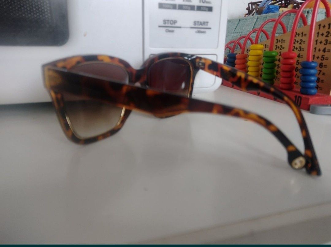Ochelari de soare Square Oriflame