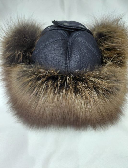 Шапка из чернобурки,состояние новой