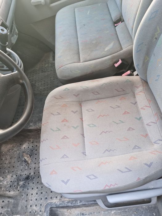Vand sau schimb  inafara de autovehicule