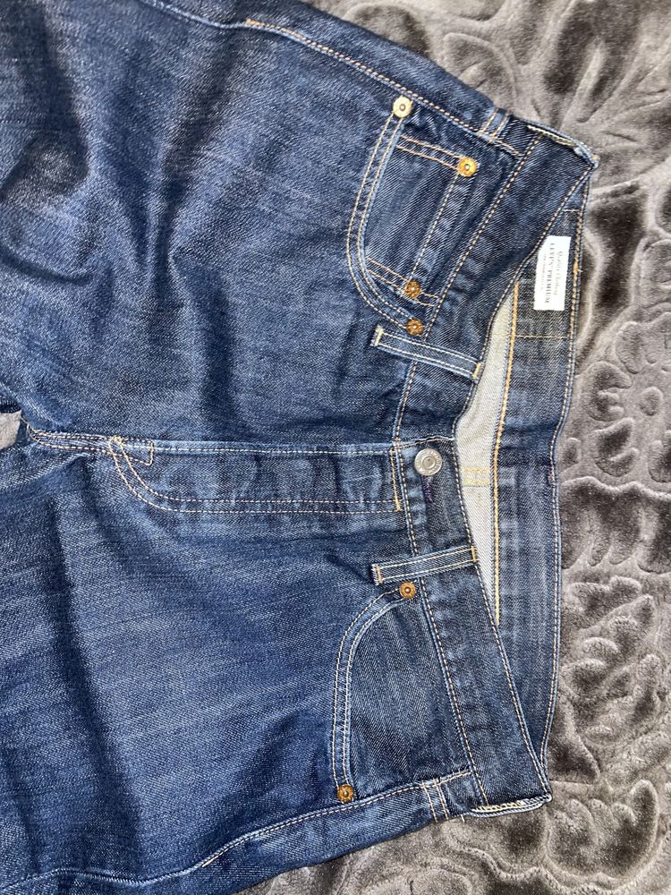 Vand blugi Levis 501 indigo