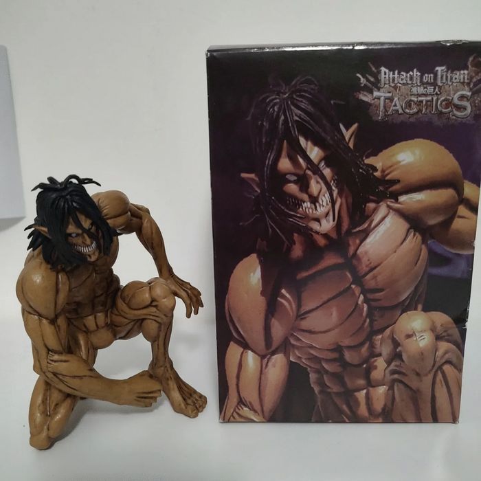 Аниме фигурка на Ерен от Attack On Titan