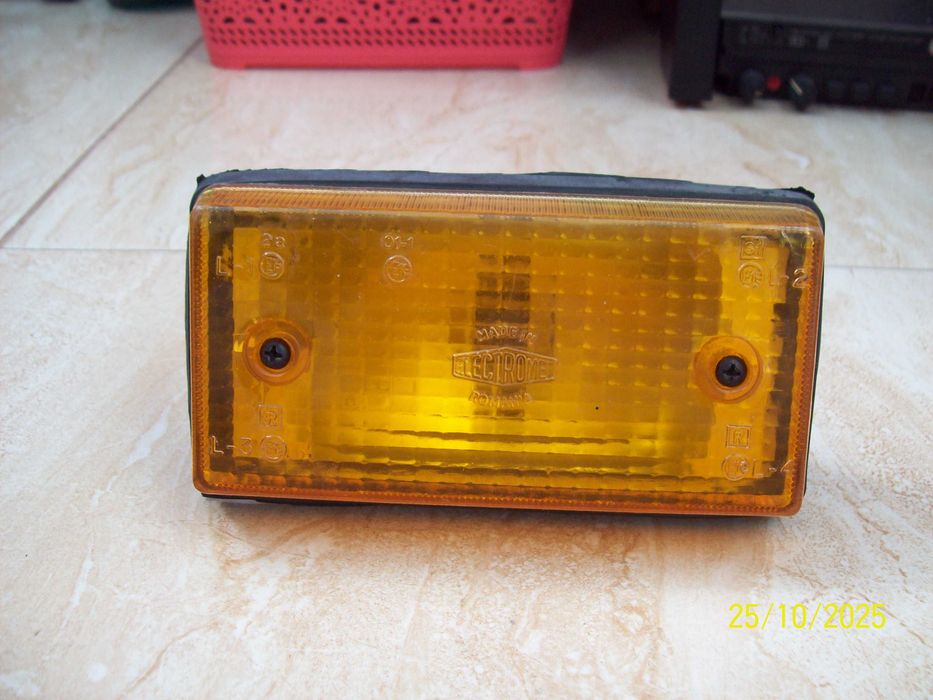 Lampa auto epoca Rocar Autobuzul TV ARO IMS M461 Electromet