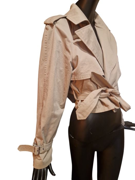 Trench Bershka  femei