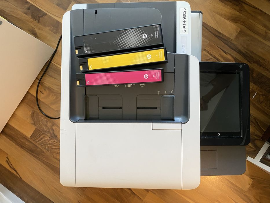 Imprimanta HP multifunctionala