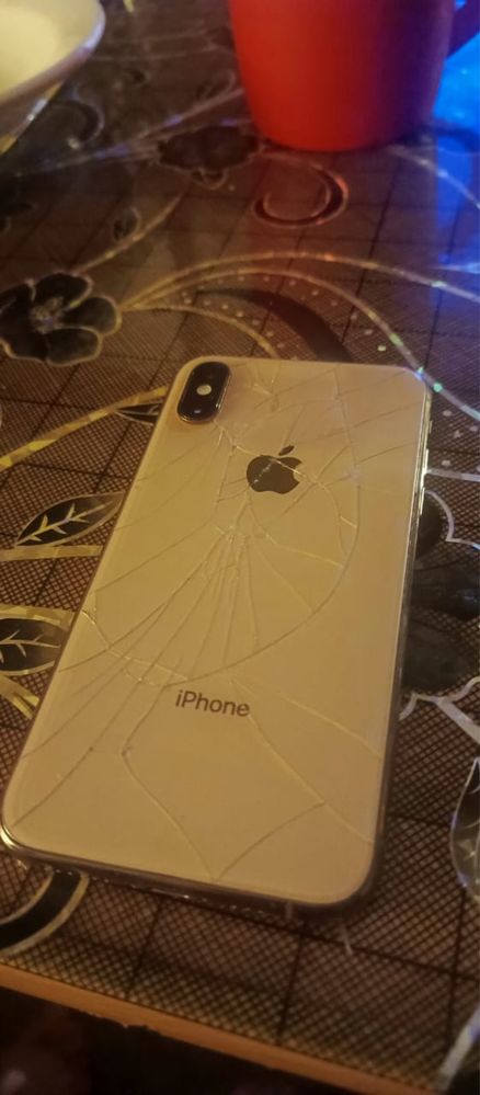 Продам или обменяю айфон xs