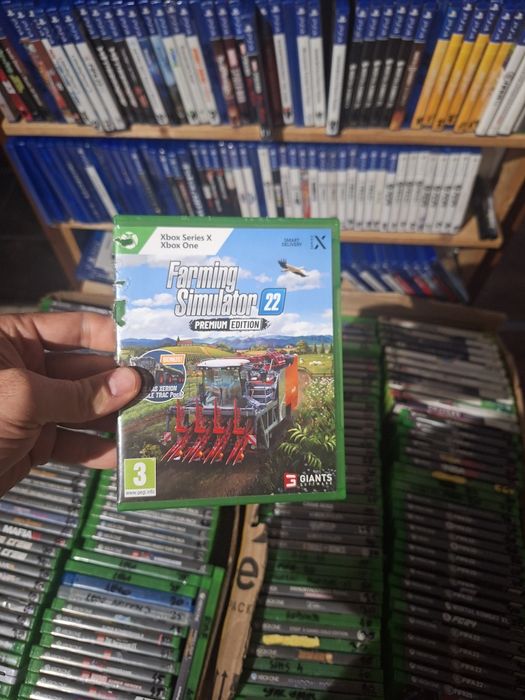 Xbox one Farming simulator 22  joc original