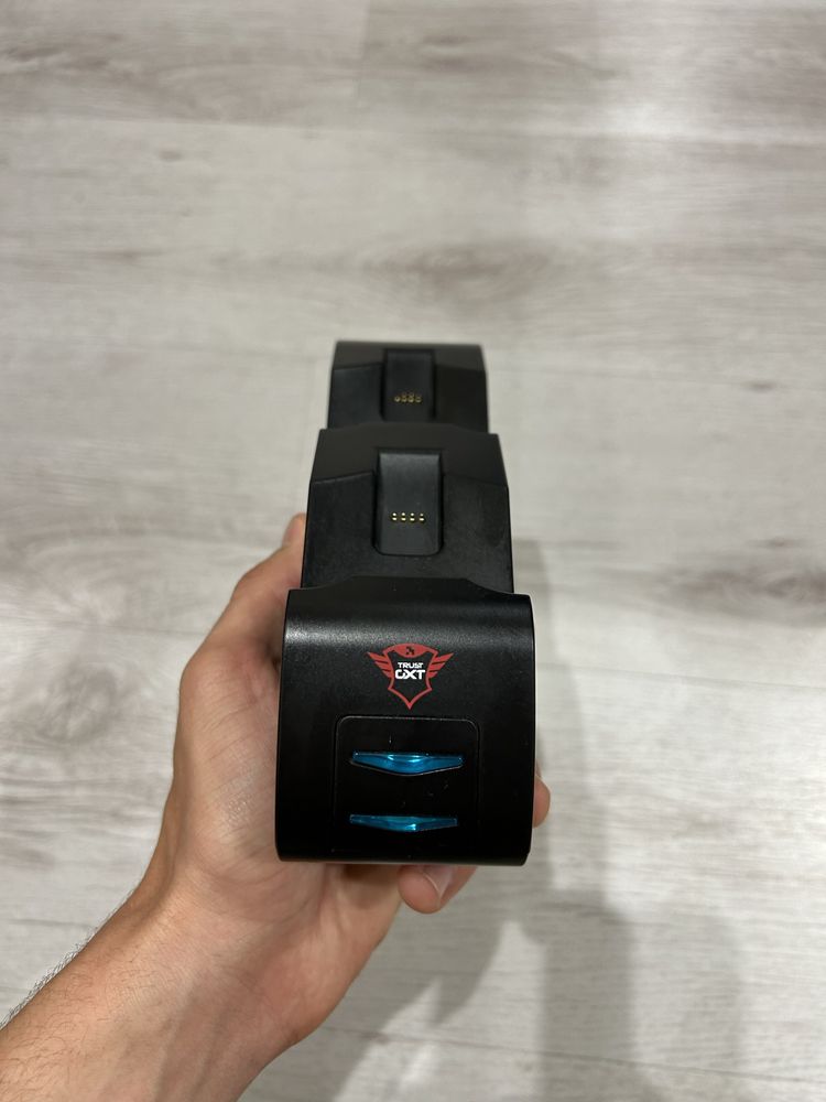 Зарядно за джойстици Trust GXT