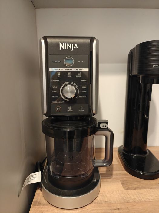 De vânzare aparat de inghetata Ninja Creami Deluxe
