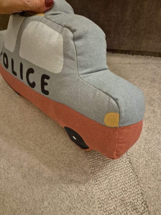 Декоративна възглавница полицейска кола за детска стая