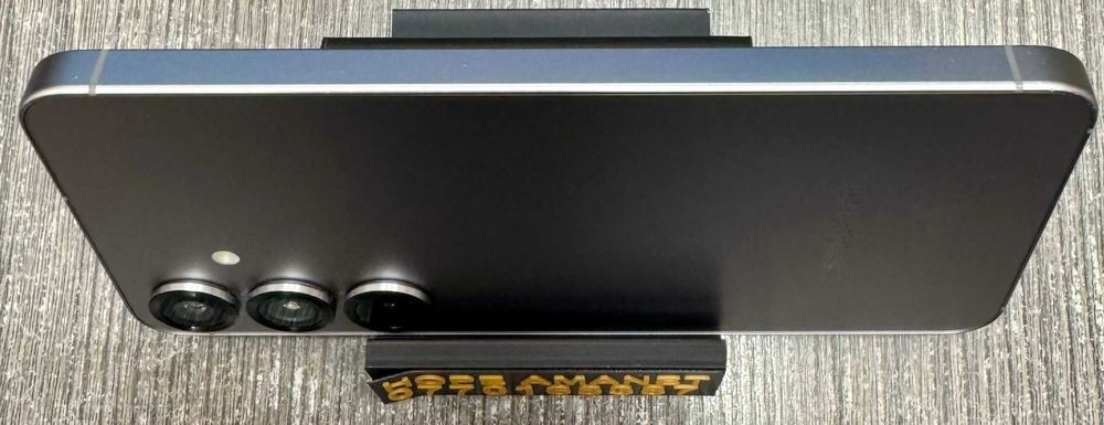 Hope Amanet P4 Samsung S25 5G / 128GB / 12GB RAM