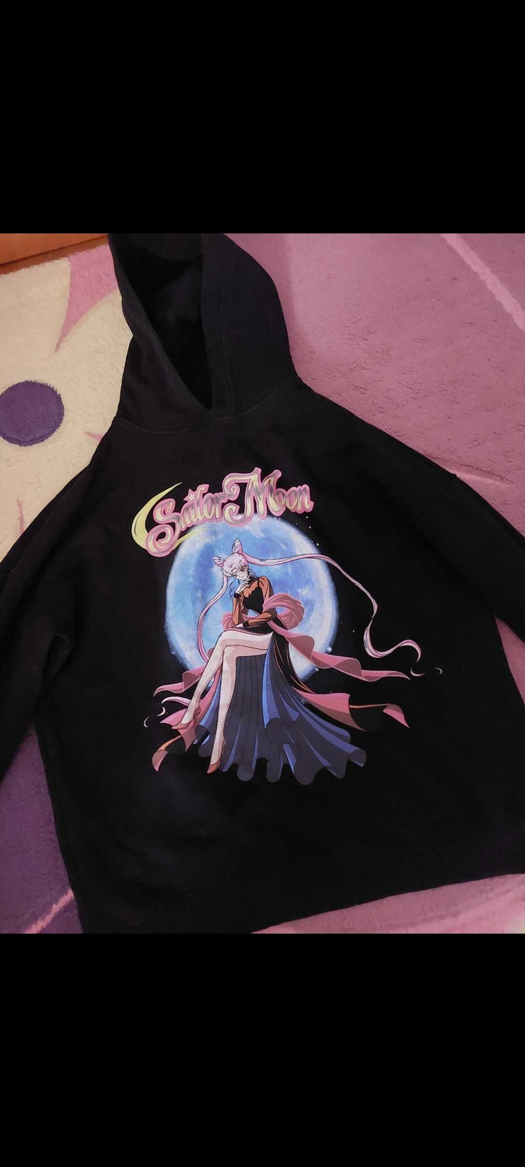 Bershka Sailor Moon суитшър