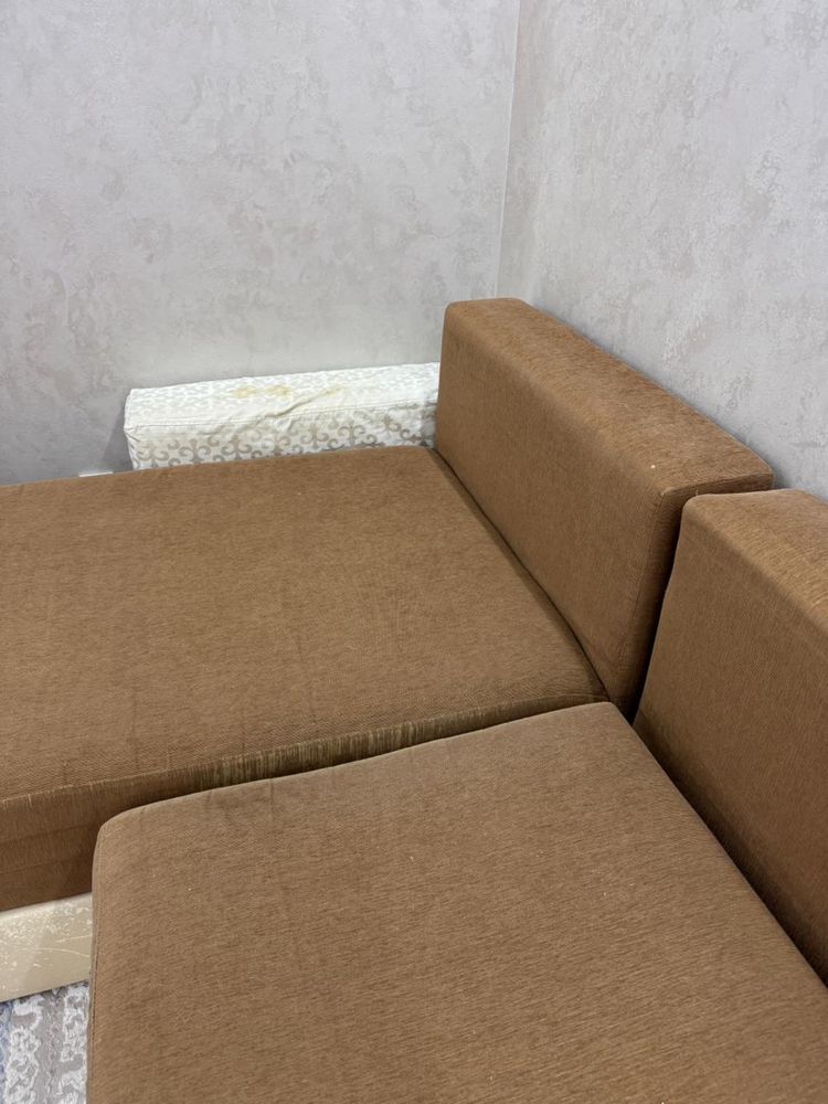 Продам мягкий уголок, диван